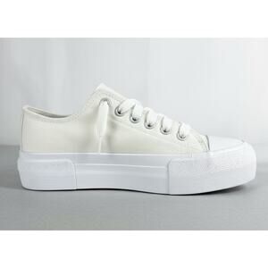 No Boundaries Platform Lace Up Sneakers White Size 6